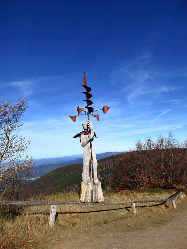 Skulptur 'Windbohrer' auf dem Schauinsland