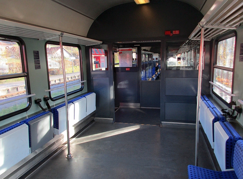 Mehrzweckbereich im n-Wagen auf der Höllentalbahn