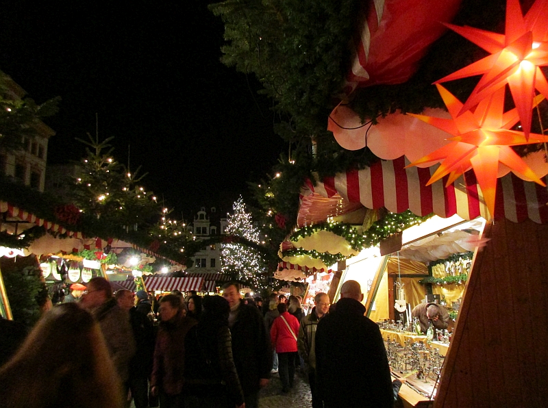 Buden auf dem Leipziger Weihnachtsmarkt