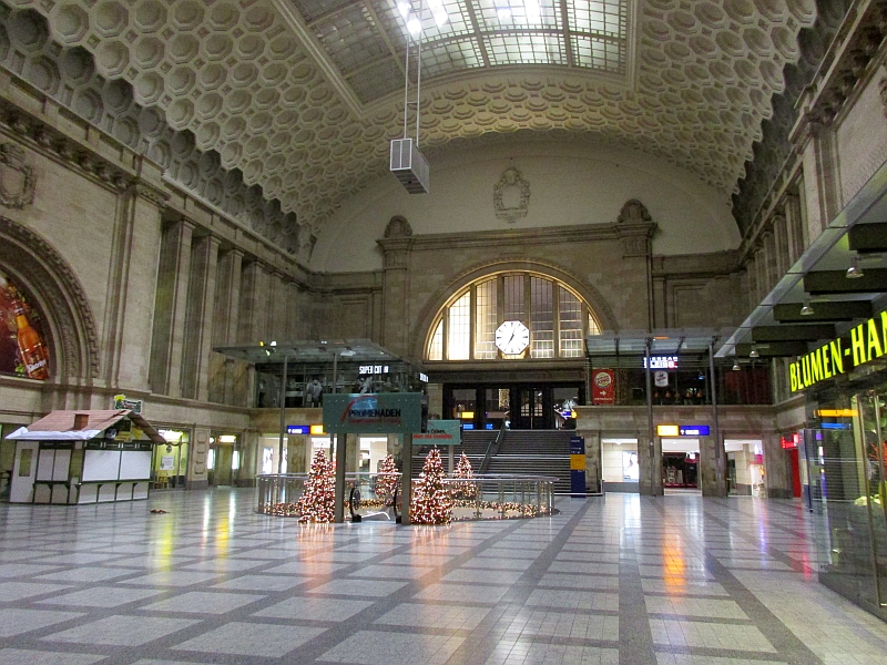 Leipziger Hauptbahnhof am Sonntagmorgen