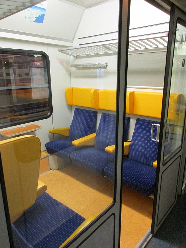 Erste-Klasse-Abteil im Zug der Mitteldeutschen Regiobahn (MRB)
