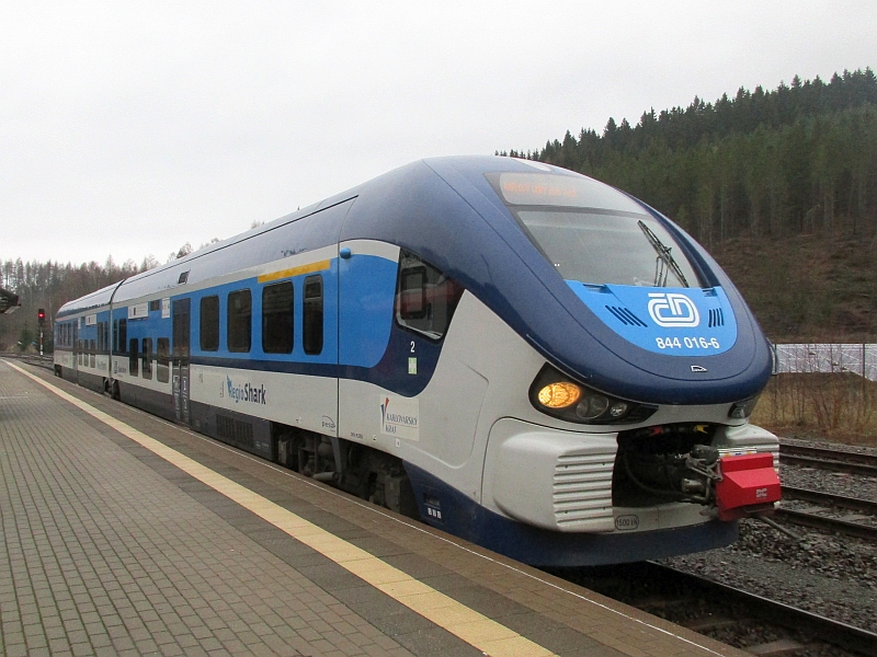 Triebwagen vom Typ 'RegioShark' der tschechischen Bahn in Johanngeorgenstadt