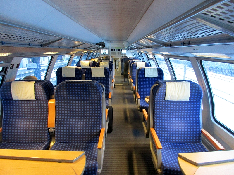 Innenbild erste Klasse Doppelstockwagen der Schwarzwaldbahn