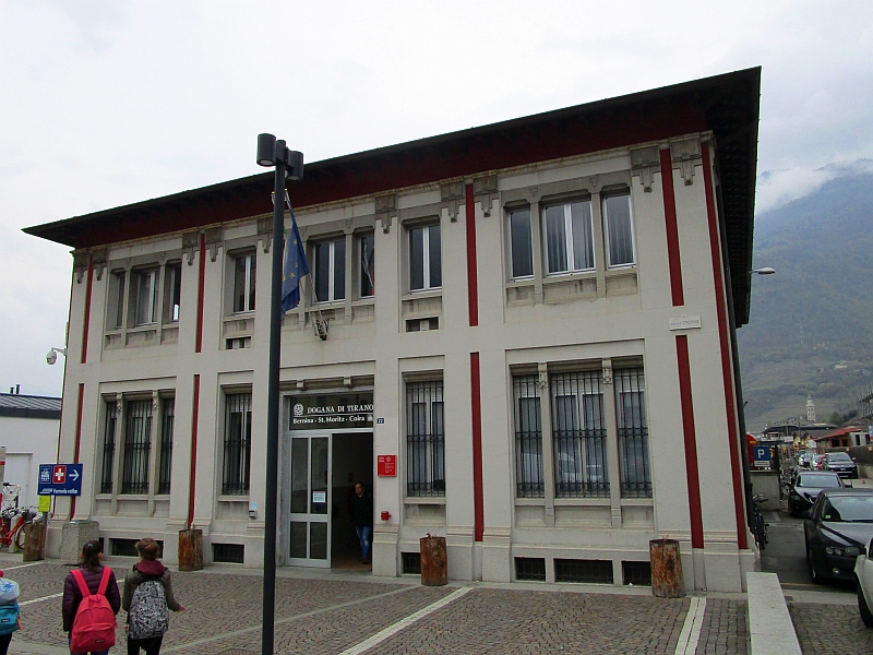 Bahnhof der Rhätischen Bahn in Tirano
