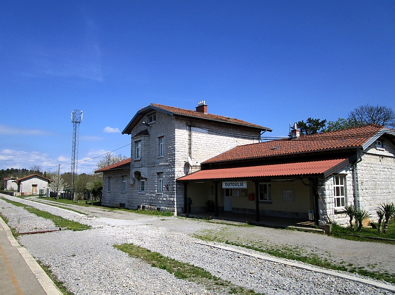 Bahnhof Dutovlje