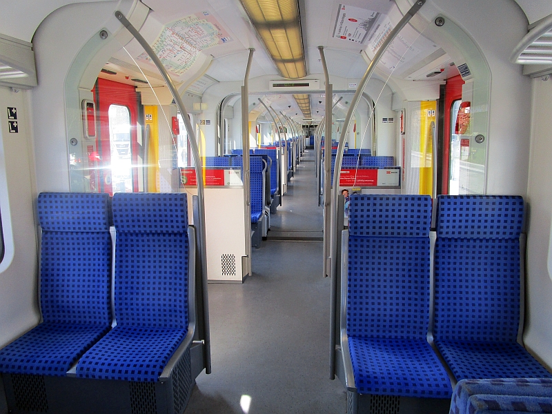 Innenbild S-Bahn der Baureihe 423