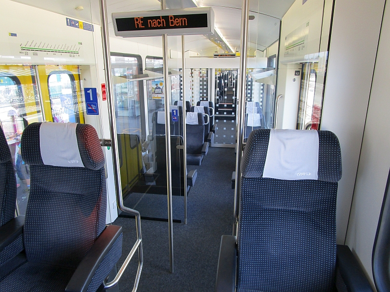 Erste Klasse im NExT-Triebzug