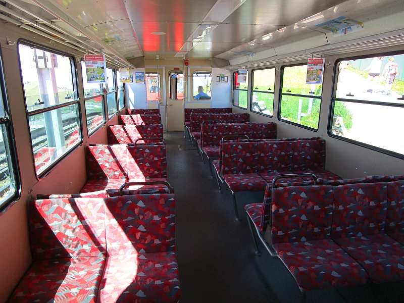 Innenraum Zug der Vitznau-Rigi-Bahn