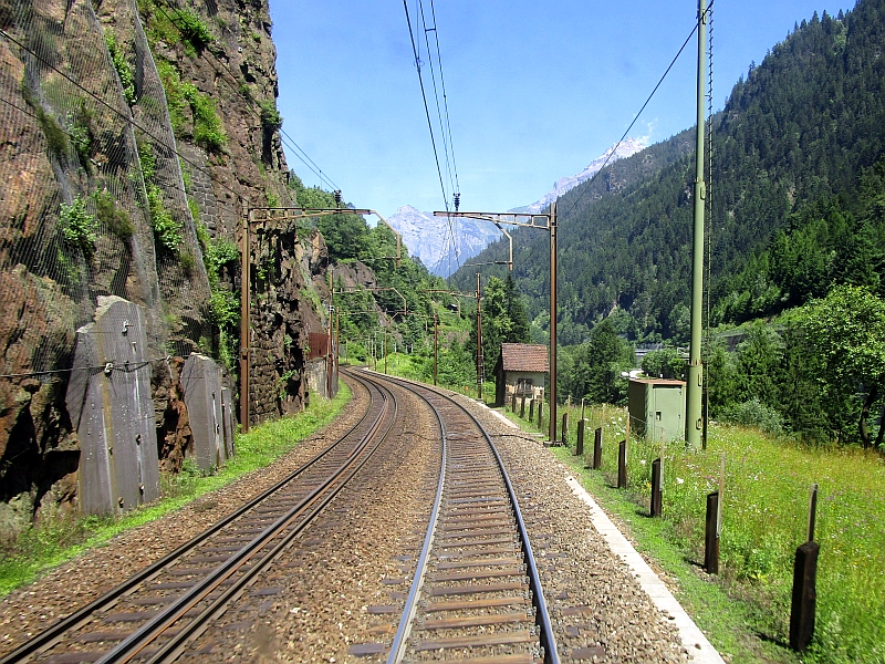 Fahrt auf der Gotthardbahn