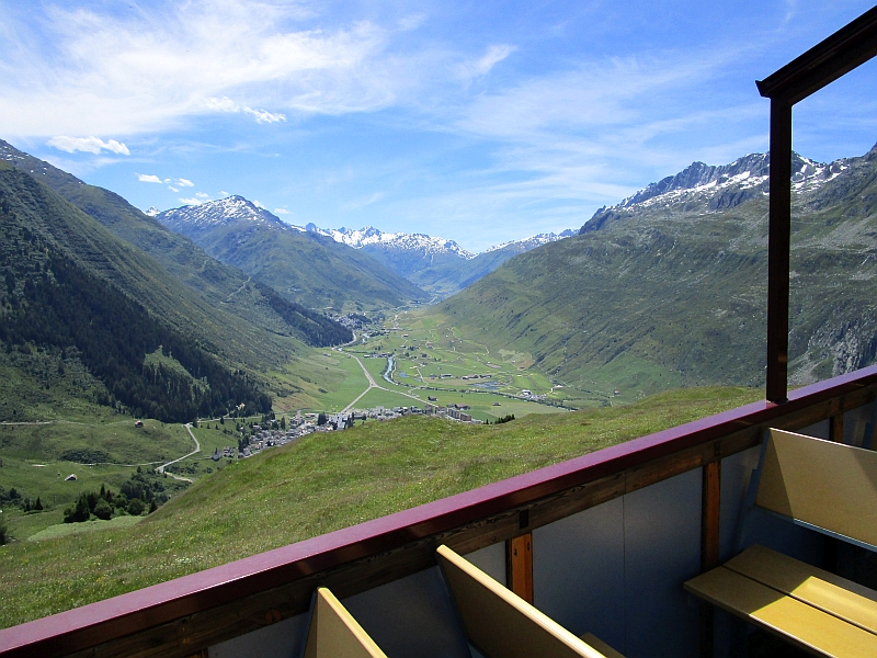 Blick in das Urserental