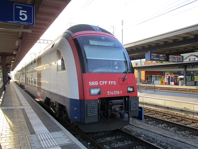 S-Bahn (RABe 514) nach der Ankunft in Weinfelden