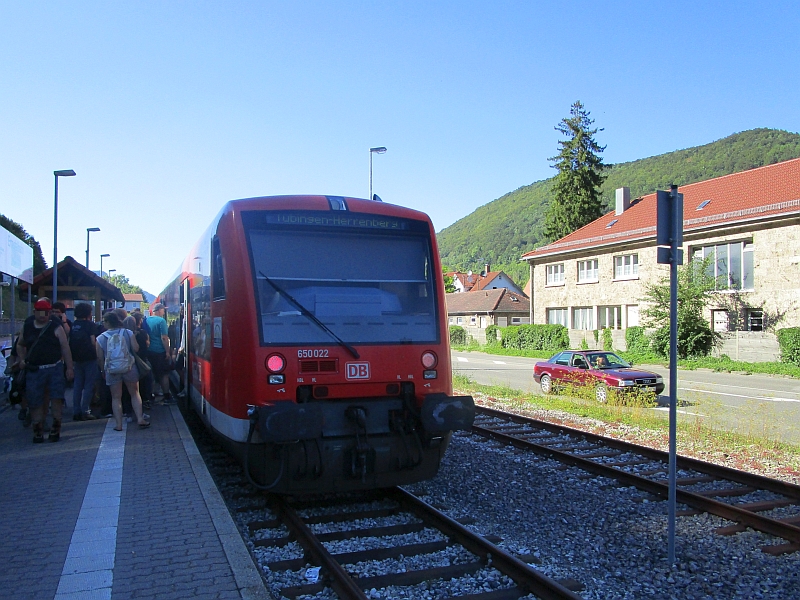 Regio-Shuttle-Triebwagen in Bad Urach