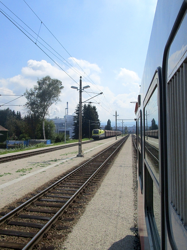 Güterverkehr im Bahnhof Lenzing