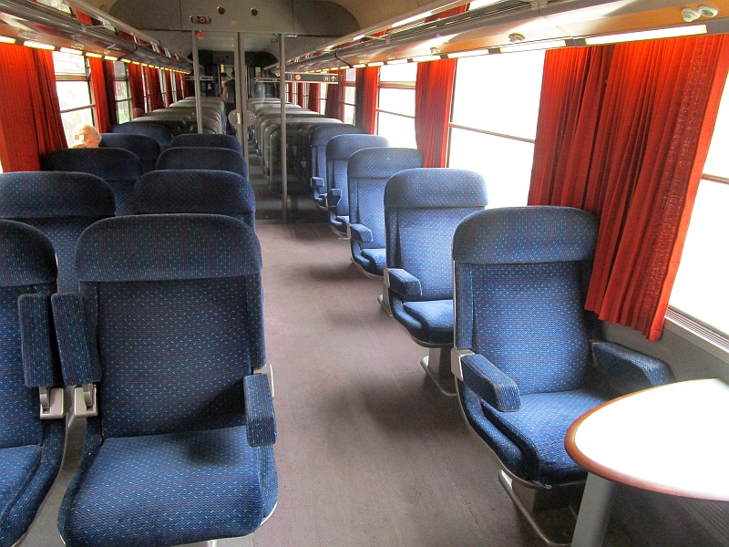 Erste Klasse im Regionalzug Genf-Lyon
