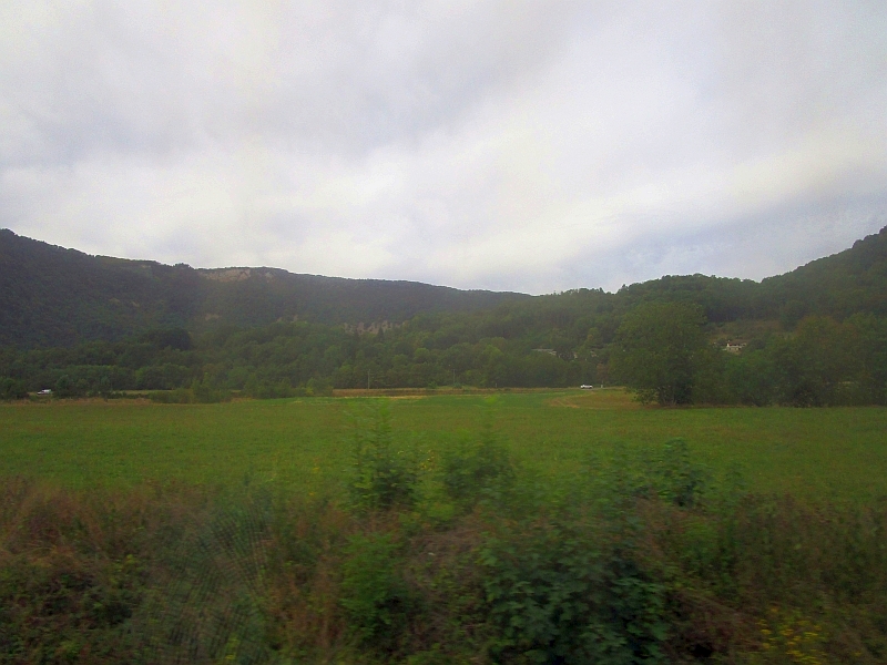 Fahrt durch die Landschaft Bugey