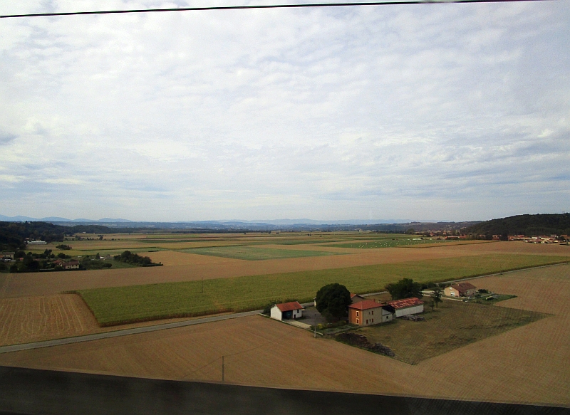 Fahrt auf der Schnellfahrtstrecke LGV Rhône-Alpes