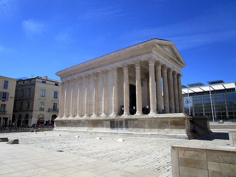 Maison Carrée Nîmes