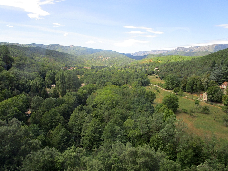 Blick über das Tal des Luech