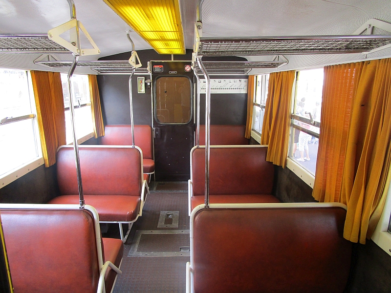Innenbild Triebwagen des train jaune