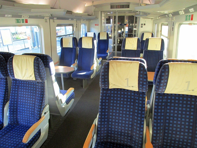 Erste Klasse im Triebwagen der Baureihe 611