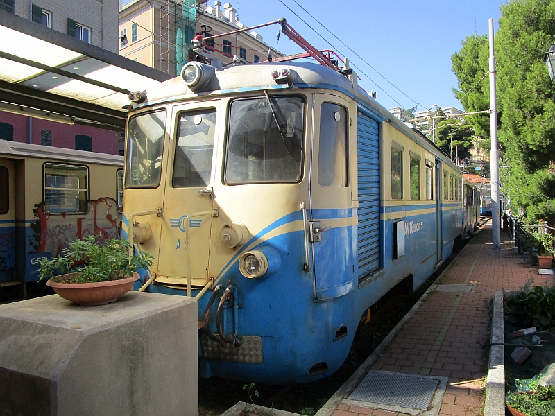 Triebwagen A5 der Ferrovia Genova-Casella