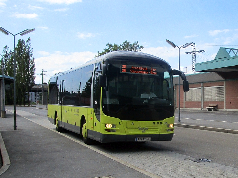 Landbus am Busbahnhof Bregenz