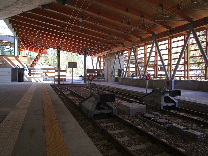 Streckenende im Bahnhof Mezzana