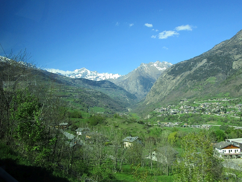 Fahrt durch das Aostatal