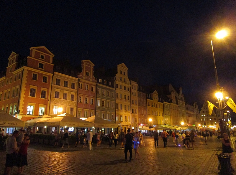 Großer Ring Breslau bei Nacht