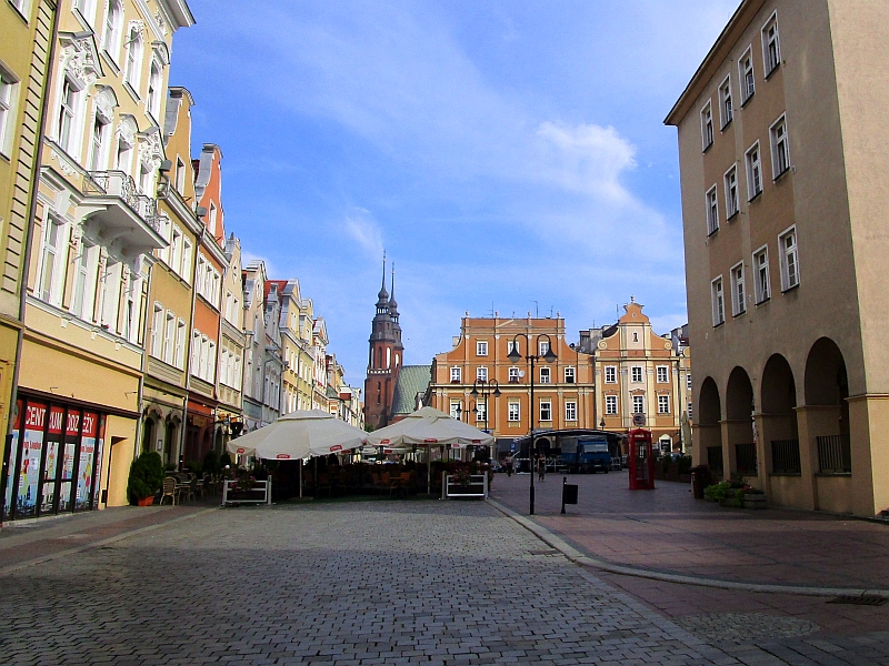 Blick über den Ring zur Kathedrale von Opole (Oppeln)