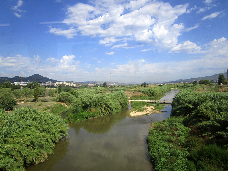Fahrt durch das Flussdelta des Riu Llobregat