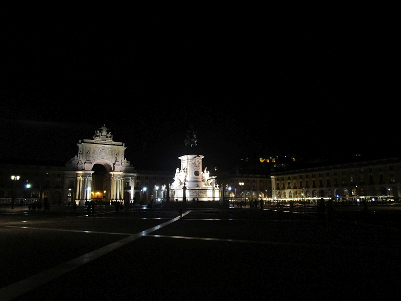 Praça do Comércio bei Nacht