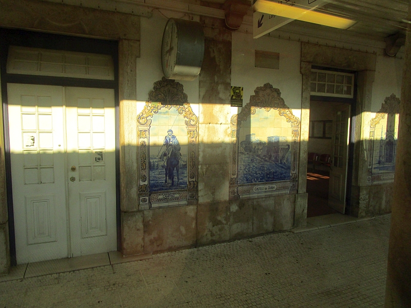 Azulejo am Bahnhof von Santarém