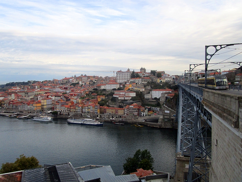 Ponte Dom Luís I über den Douro in Porto