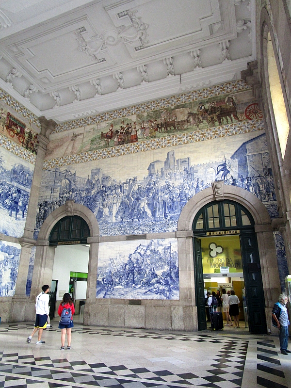 Azulejo-Motiv mit Infante D. Henrique bei der Eroberung Ceutas im Jahr 1415