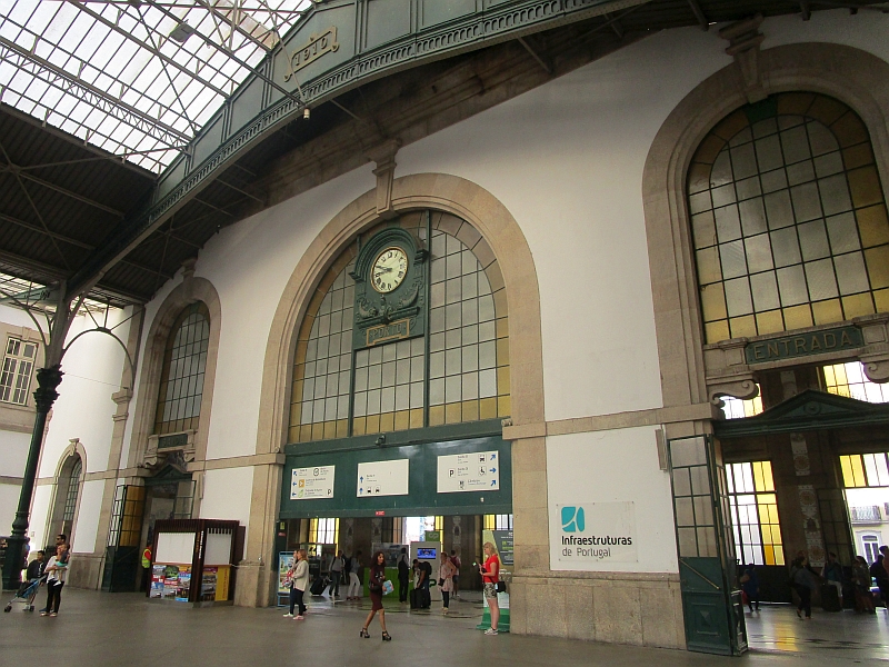 Bahnhofshalle von São Bento