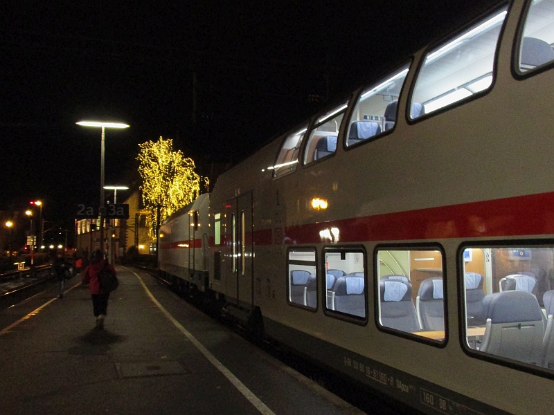 IC 2 nach der Ankunft im Bahnhof Konstanz