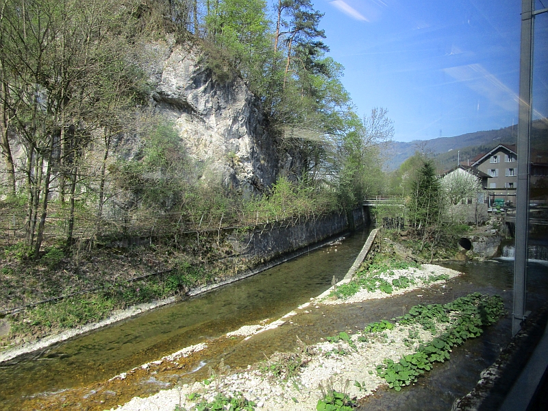 Streckenführung entlang des Flusses Dünnern