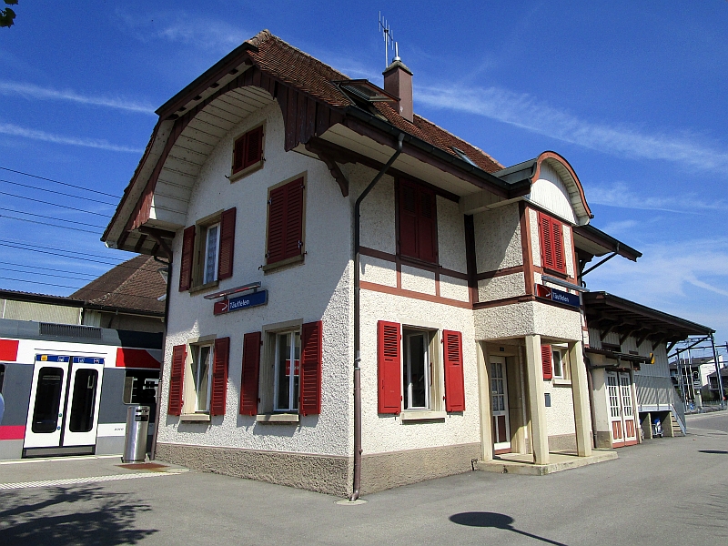 Bahnhof Täuffelen