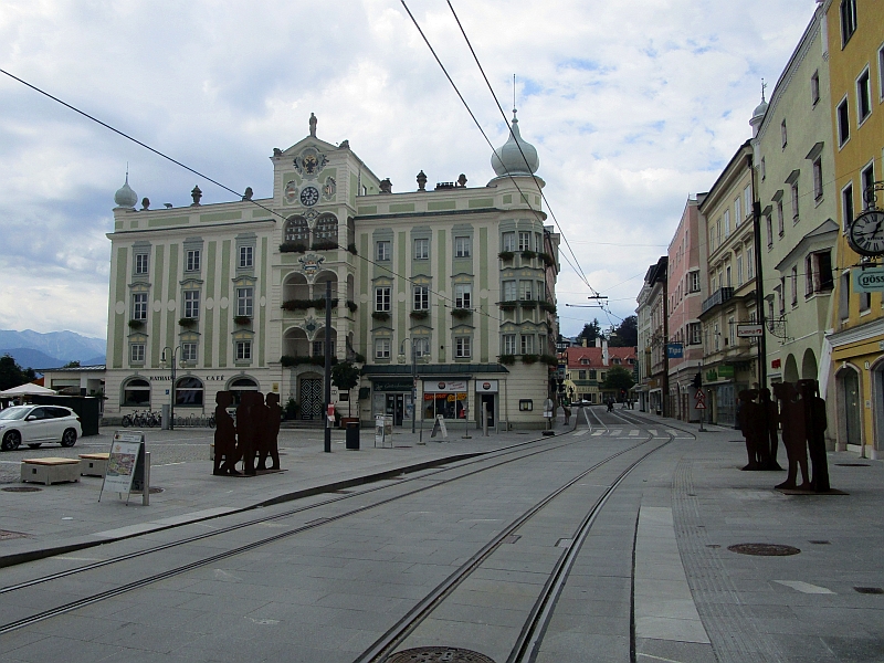 Rathaus und zukünftige Haltestelle Rathausplatz