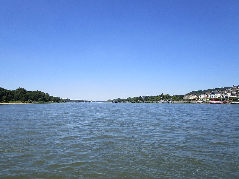 Überfahrt über den Rhein
