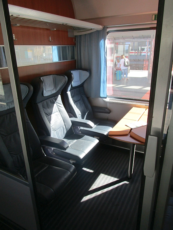 Abteilwagen erste Klasse im Intercity