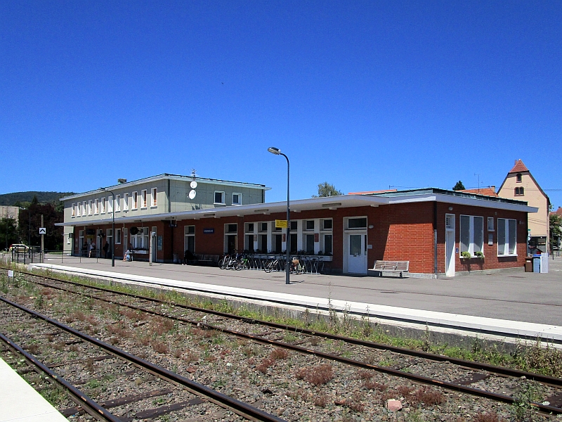 Gleisseite des Bahnhofs Wissembourg