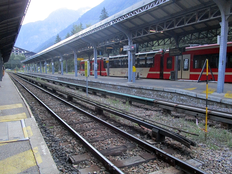 Stromschiene im Bahnhof Chamonix-Mont-Blanc