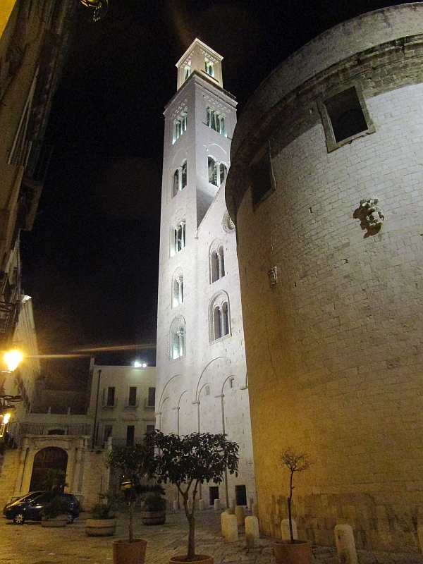 Laternenturm der Cattedrale di San Sabino Bari
