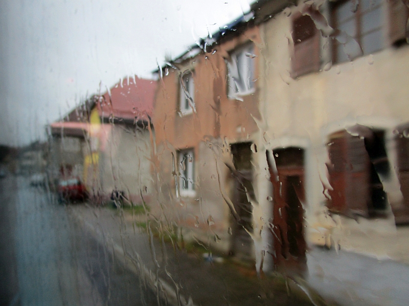 Busfahrt bei Regen nach Sarrebourg