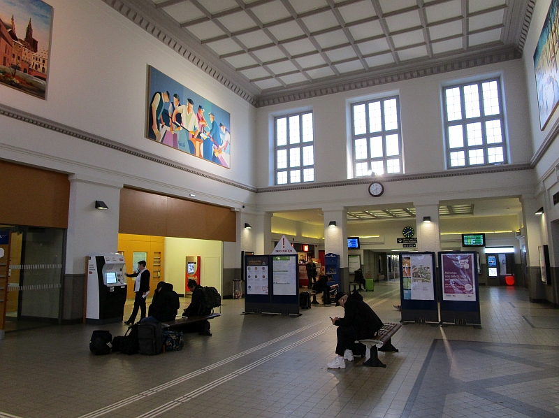 Empfangshalle im Bahnhof Sarrebourg