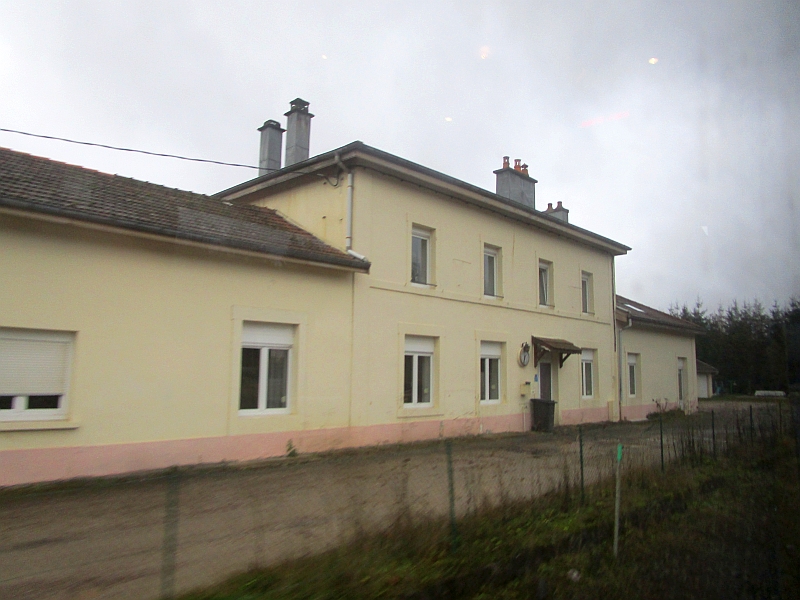 Empfangsgebäude des ehemaligen Bahnhofs von Laveline-devant-Bruyères