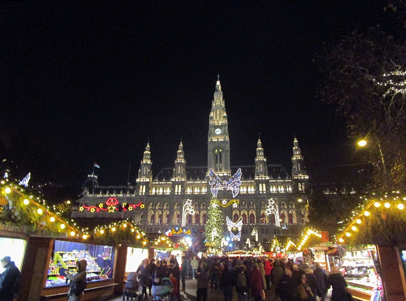 Christkindlmarkt am Rathaus Wien