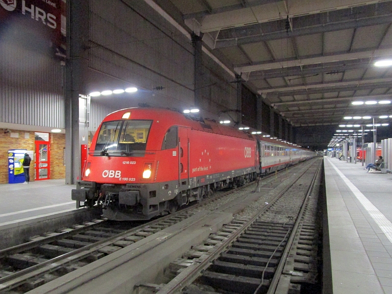 Eurocity nach der Ankunft im Hauptbahnhof München